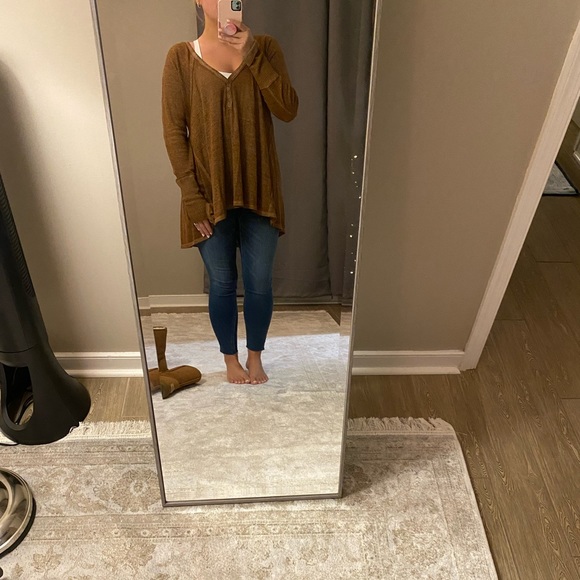 We The Free Top - Picture 2 of 6